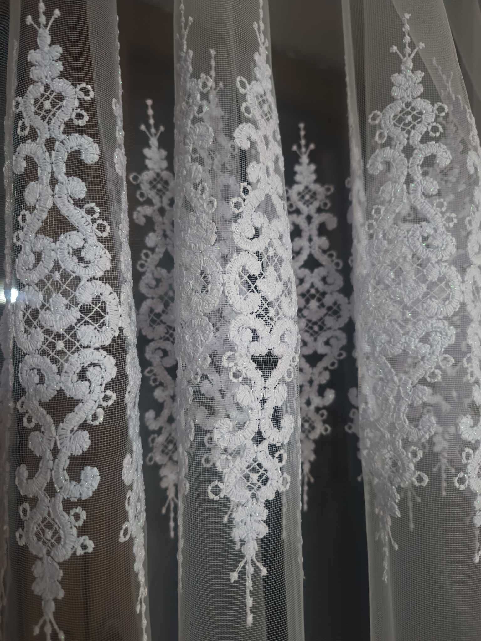firanki z metra GŁADKA biała+6 rzędów HAFTU, wys 280 cm OBNIZKA
