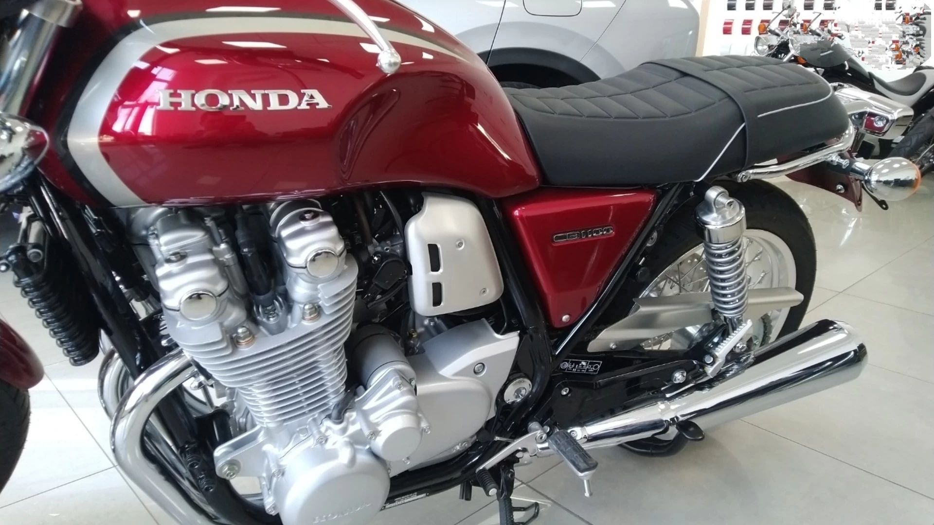 Продам Honda CB1100EX новое состояние официал.