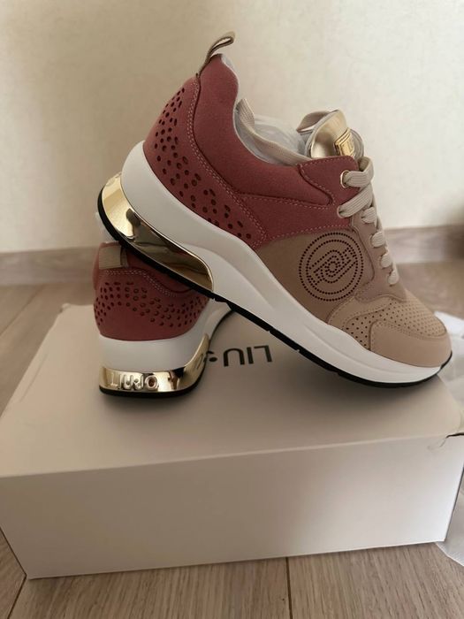 Жіночі кросівки Liu Jo - розмір 37