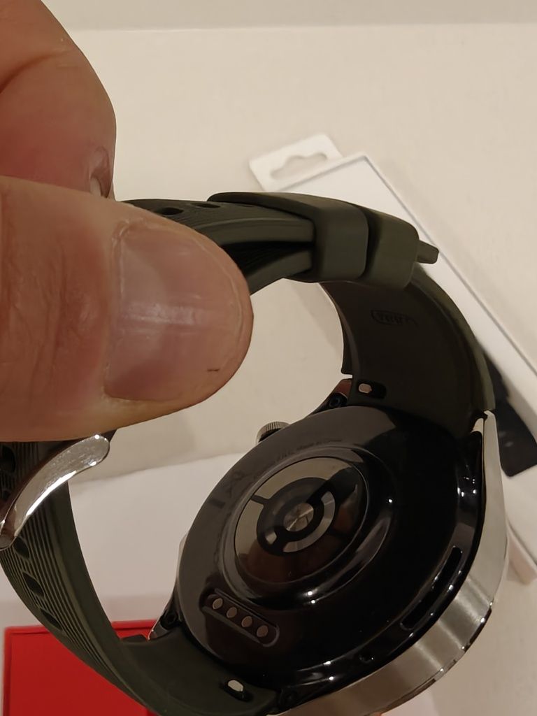 OnePlus Watch 3 Esmerald Green