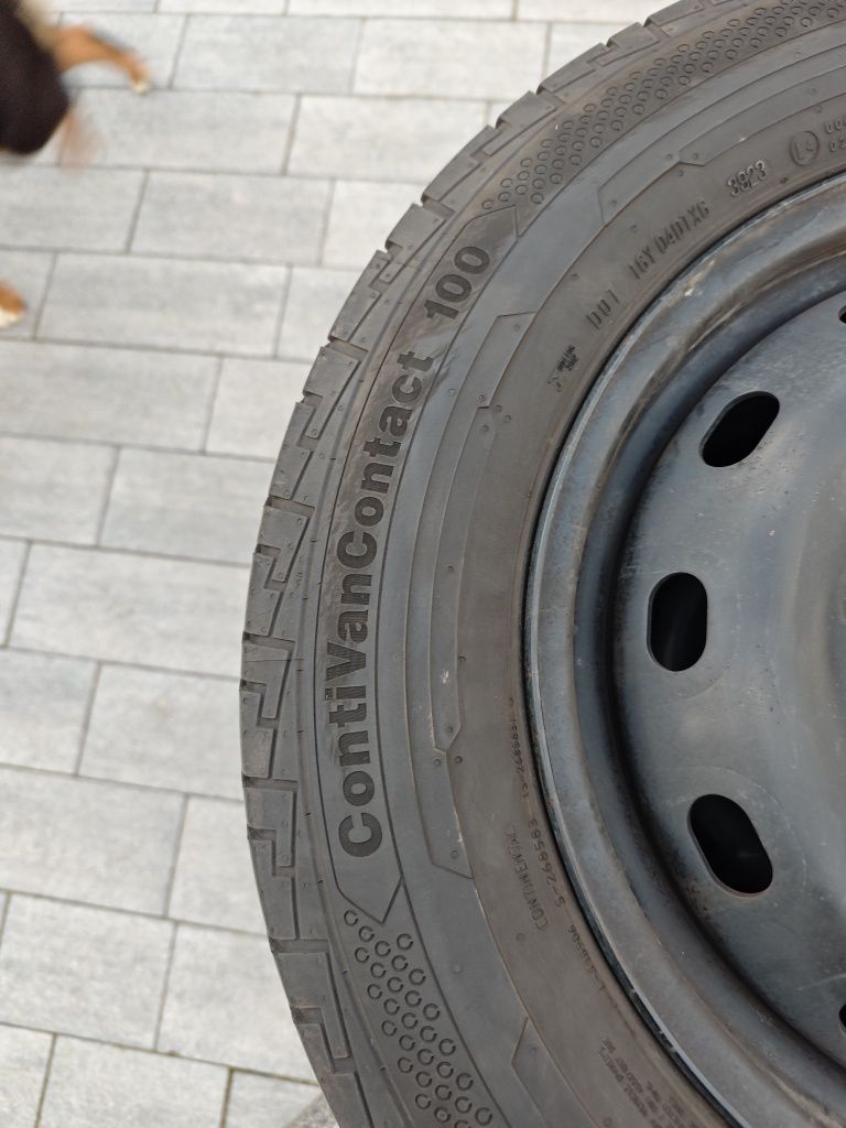 Koła trafic 3/ vivaro/ nv300 215/65r16