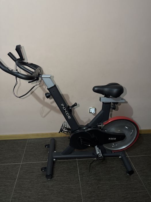 Bicicleta de ginásio