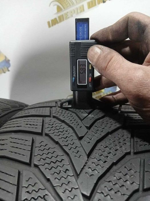 Шини Nexen 235/45R18.2шт. Зима 2020р.(0657)