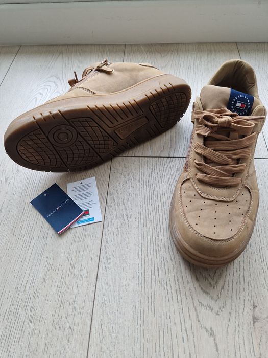 Tommy Hilfiger bezowe sneakersy, buty rozmiar 40, okazja!