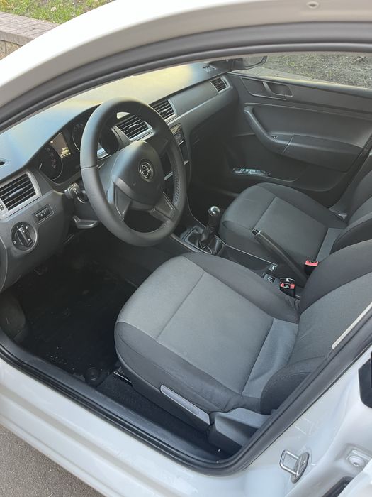 Шкода рапід,2015 рік ,рапид ,rapid