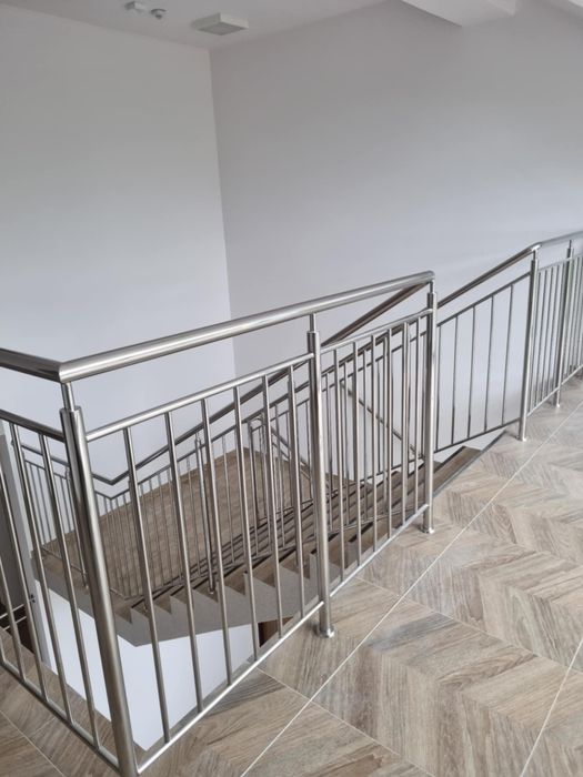 Balustrady ze stali Nierdzewnej