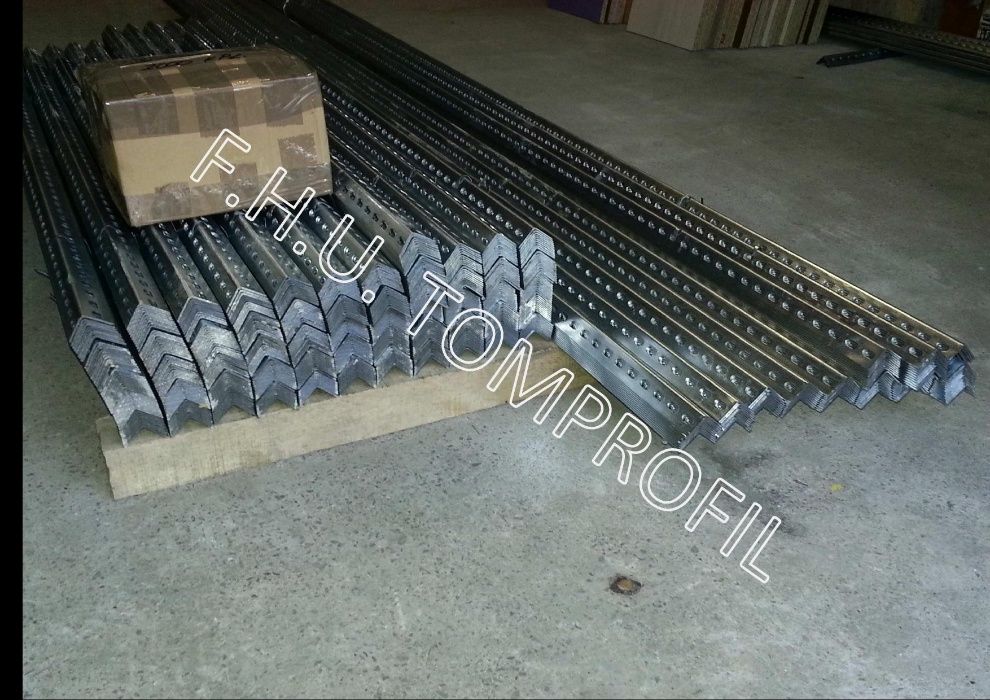 Kątownik perforowany 35x35x2mm OCYNK - 10,50 zł /1 MB. NETTO
