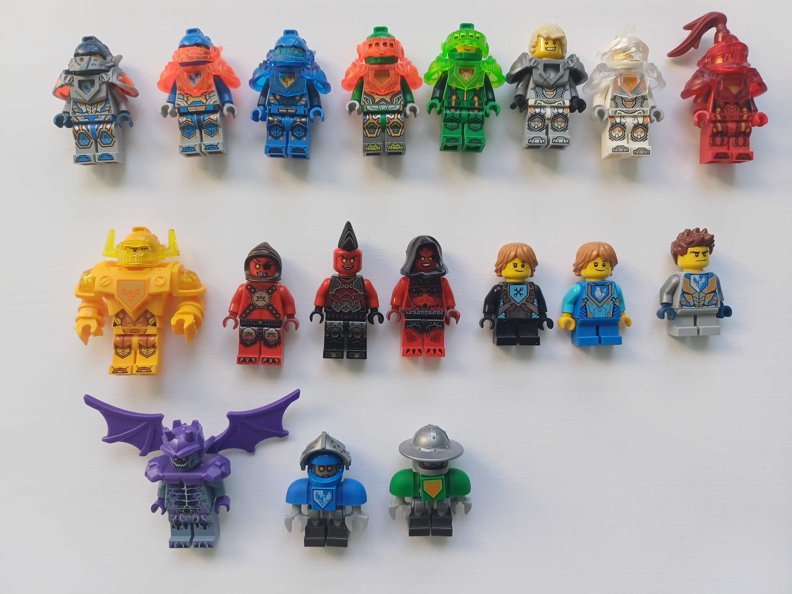 Mystery Packs LEGO Nexo Knights z losową figurką WYPRZEDAŻ KOLEKCJI