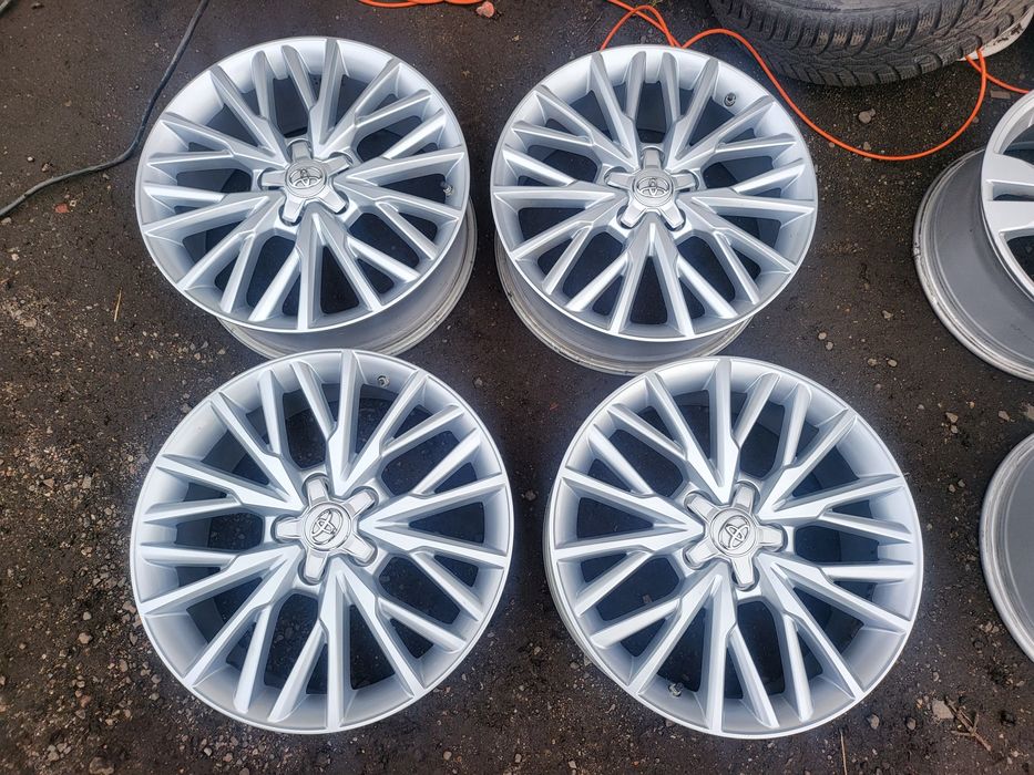Alufelgi 18 Toyota CHR CH-R Auris Corolla Yaris Cross 5x114,3 TPMS