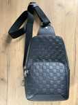 Louis Vuitton Avenue Slingbag