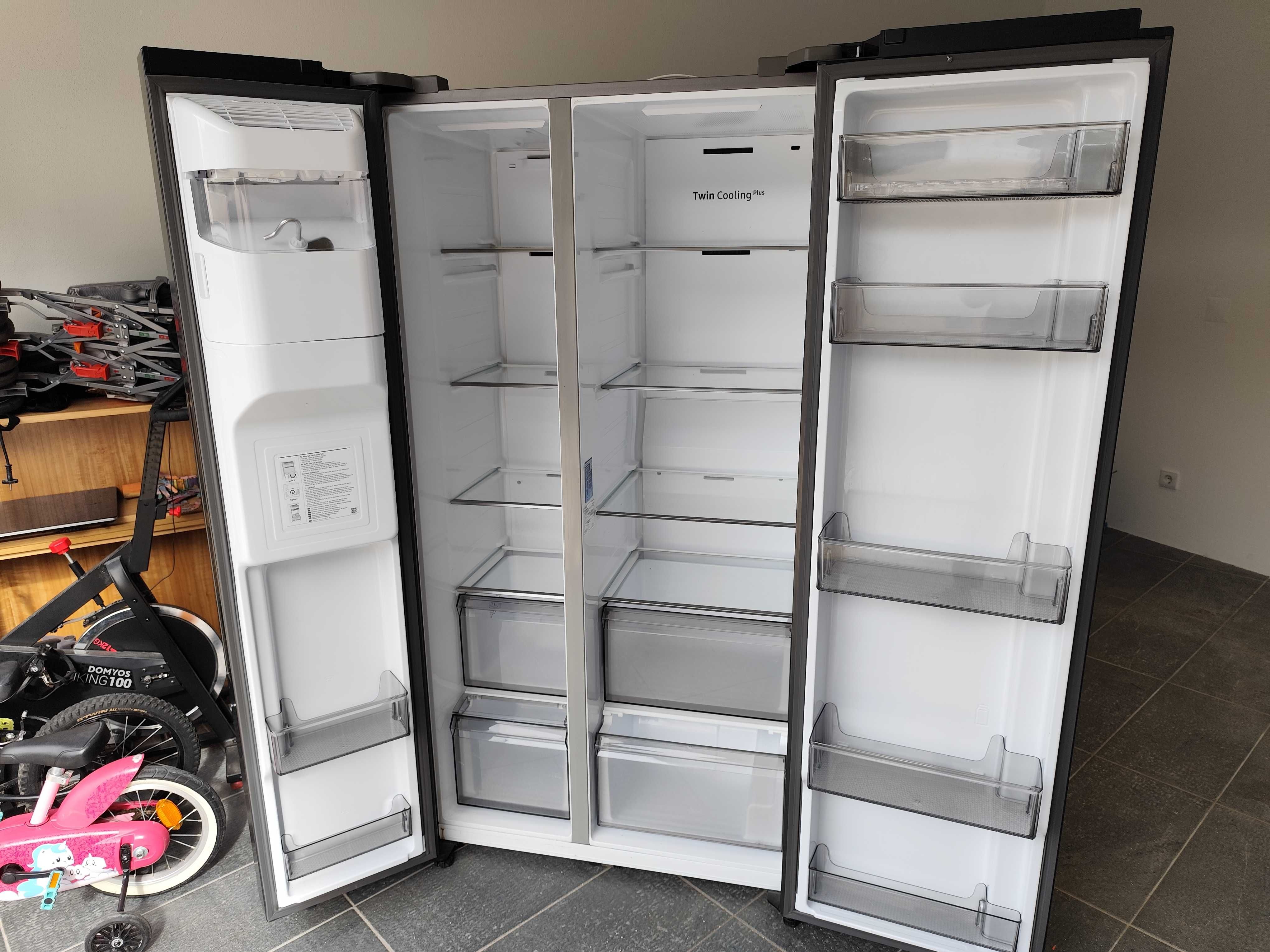 Frigorífico Americano RS68A8821B1 (avariado)