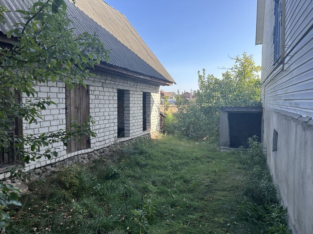 Продаю 2-х поверховий будинок. м.Олевськ, Житомирська обл