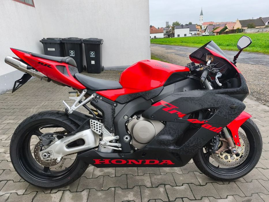 Honda CBR 1000RR CBR1000 RR CBR1000RR CBR 1000 RR SC57 Zamiana Raty