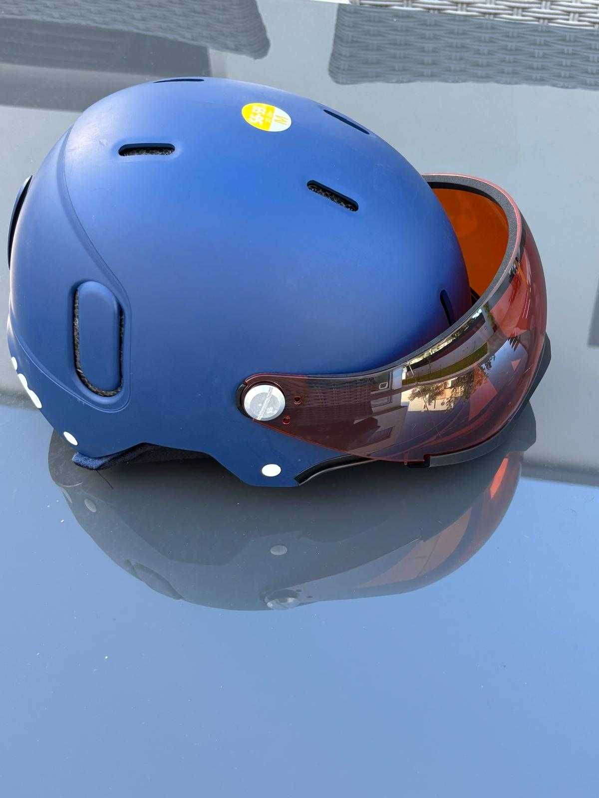 Capacete de Ski com viseira