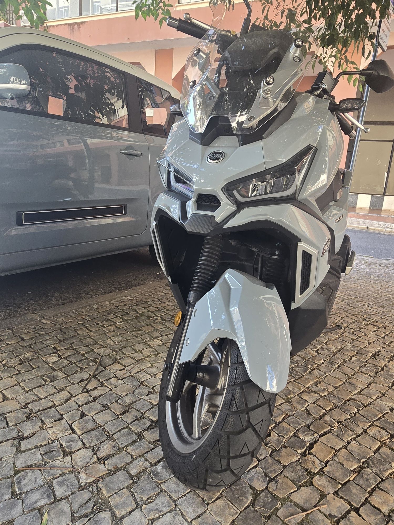 SYM ADX 125 com 3 anos de garantia