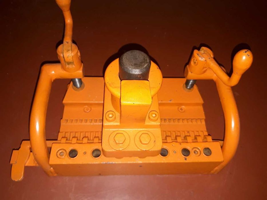 Пристрій для запресування скоб "Майстер" 130.ПС (УМ130)