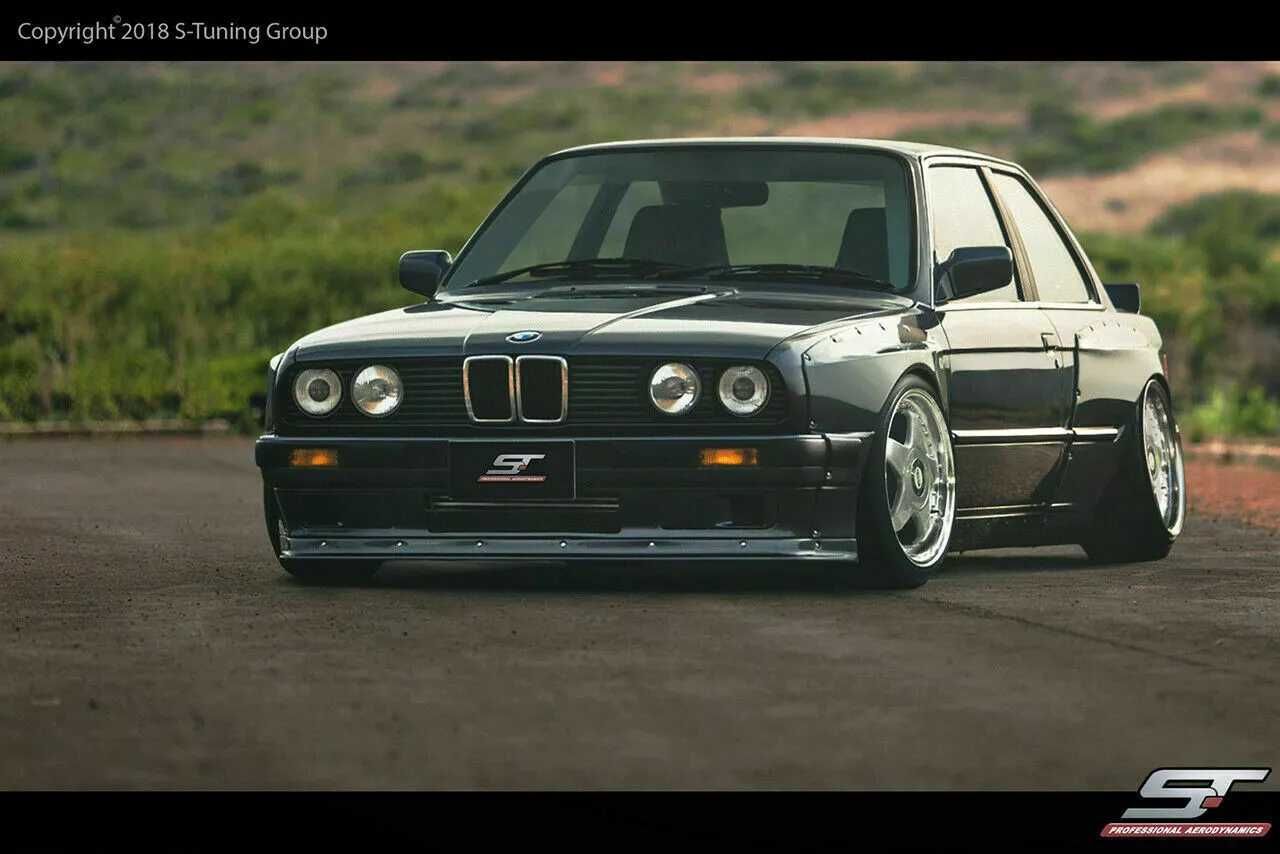 BMW E30 cały zestaw błotników