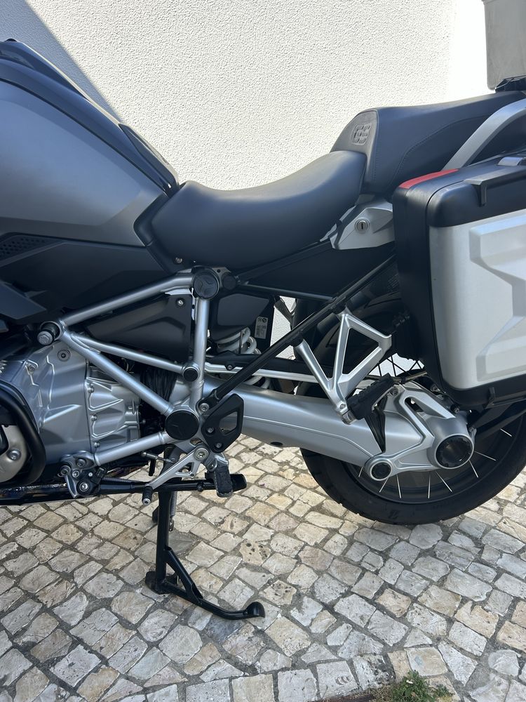 Bmw R 1250 GS Triple Black - “Rebaixada”