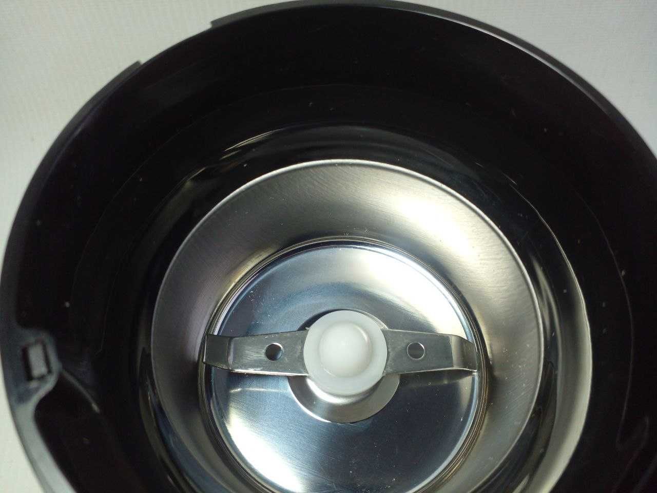 Кофемолка Liberton LCG-1600