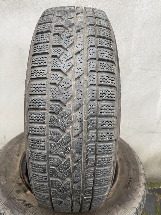 Резина Зима б/у Kumho 215/70R16