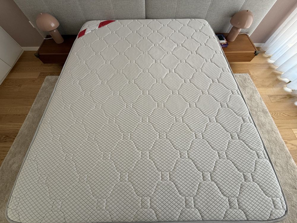Colchao 160x200 LasKasas como novo