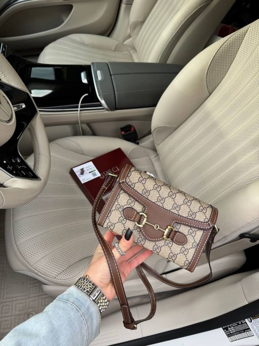 Сумка в стилі gucci