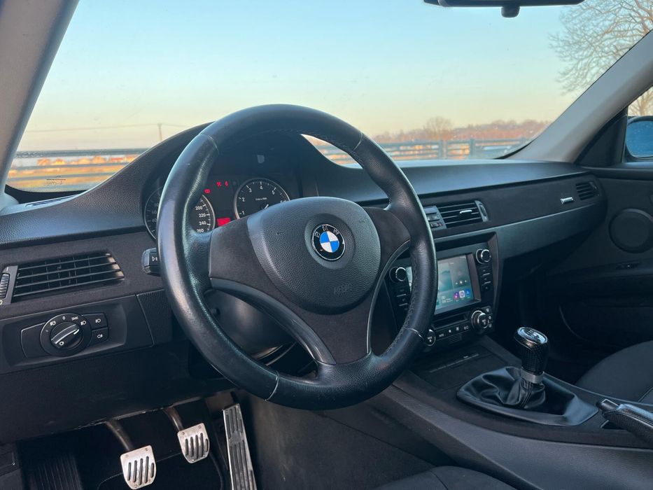 BMW e92 Coupe 2.0 benzyna 320i