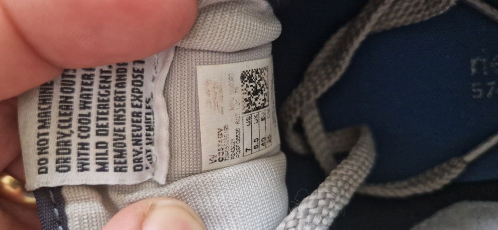 Vendo tenis new balance