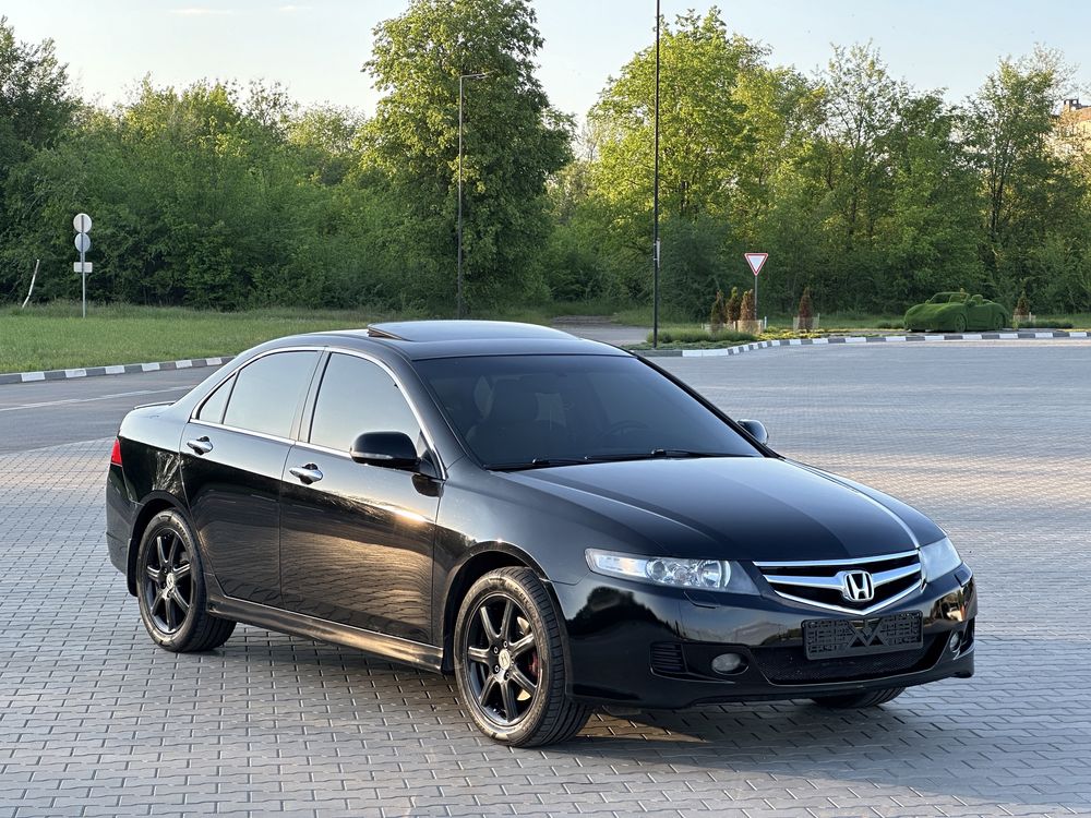 Honda accord 7 2006 2.0 газ/бенз НЕ ФАРБОВАНА