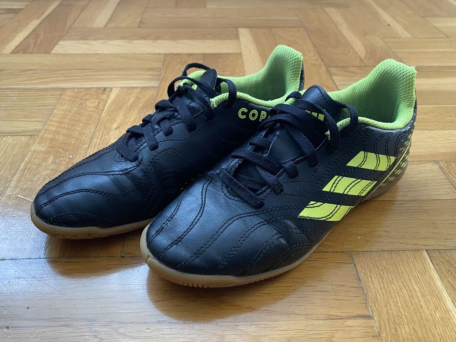 Halówki Adidas Copa roz. 34