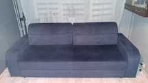 Sofa ciemnoniebieska