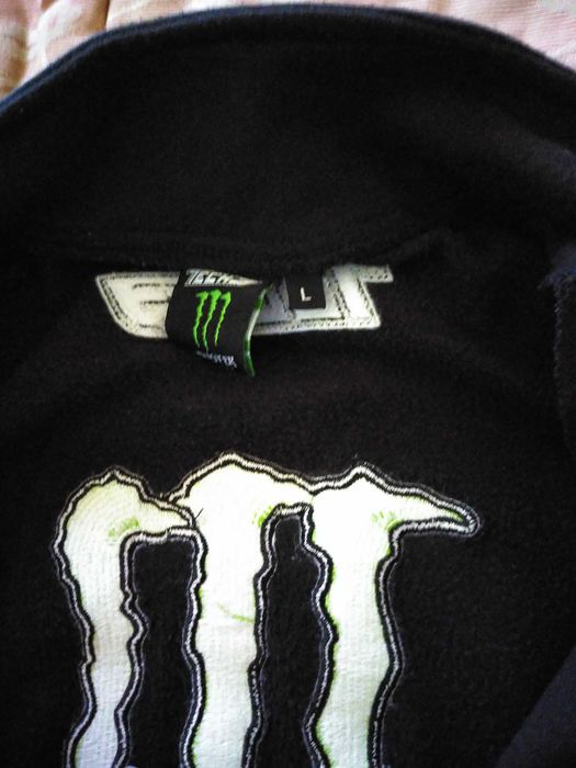 Casaco tech 3 monster