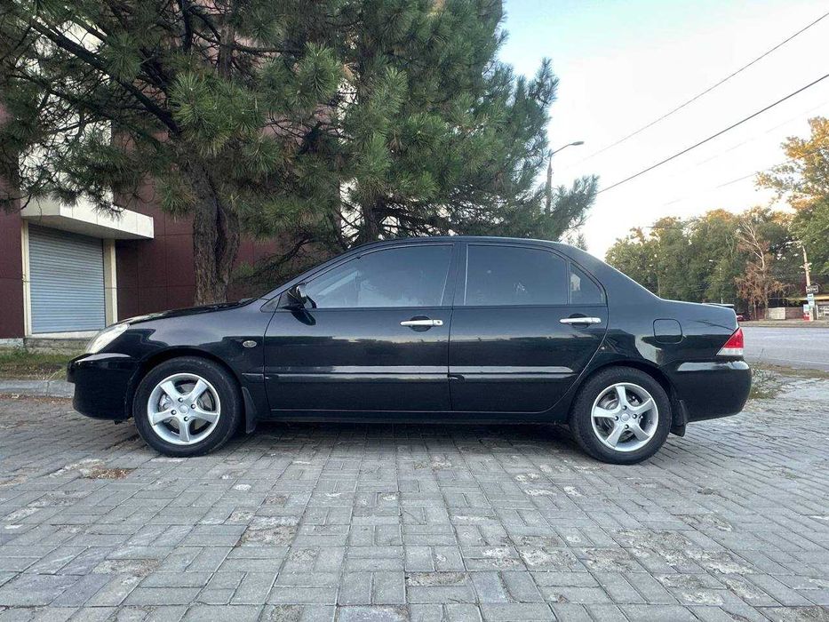 Mitsubishi Lancer 9  офіціал з рідним пробігом на автоматі.