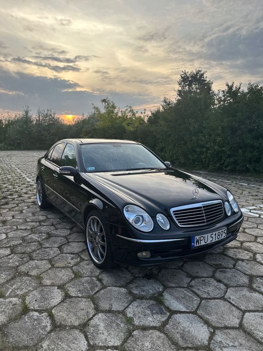 Mercedes-Benz Klasa E Mercedes W211 3.2CDI Desingo