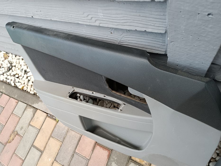 Продам карти дверей приора 4 штуки 2500гр