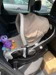 Chicco - Cadeira auto + alcofa + pernas carrinho