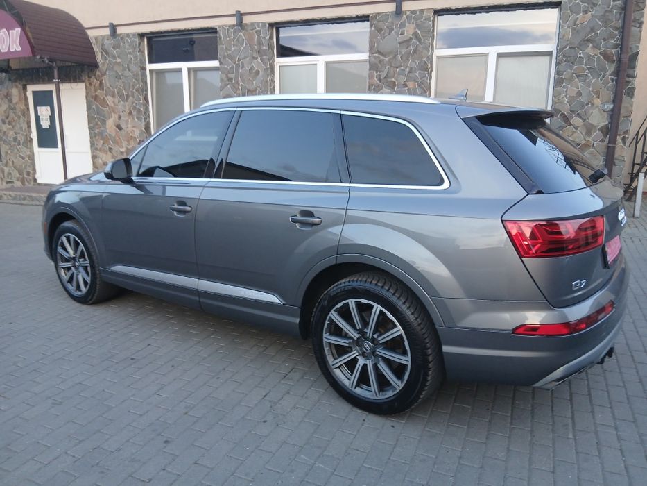 Audi q7 3.0 бензин