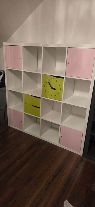 Szafka Kallax Ikea z biurkiem