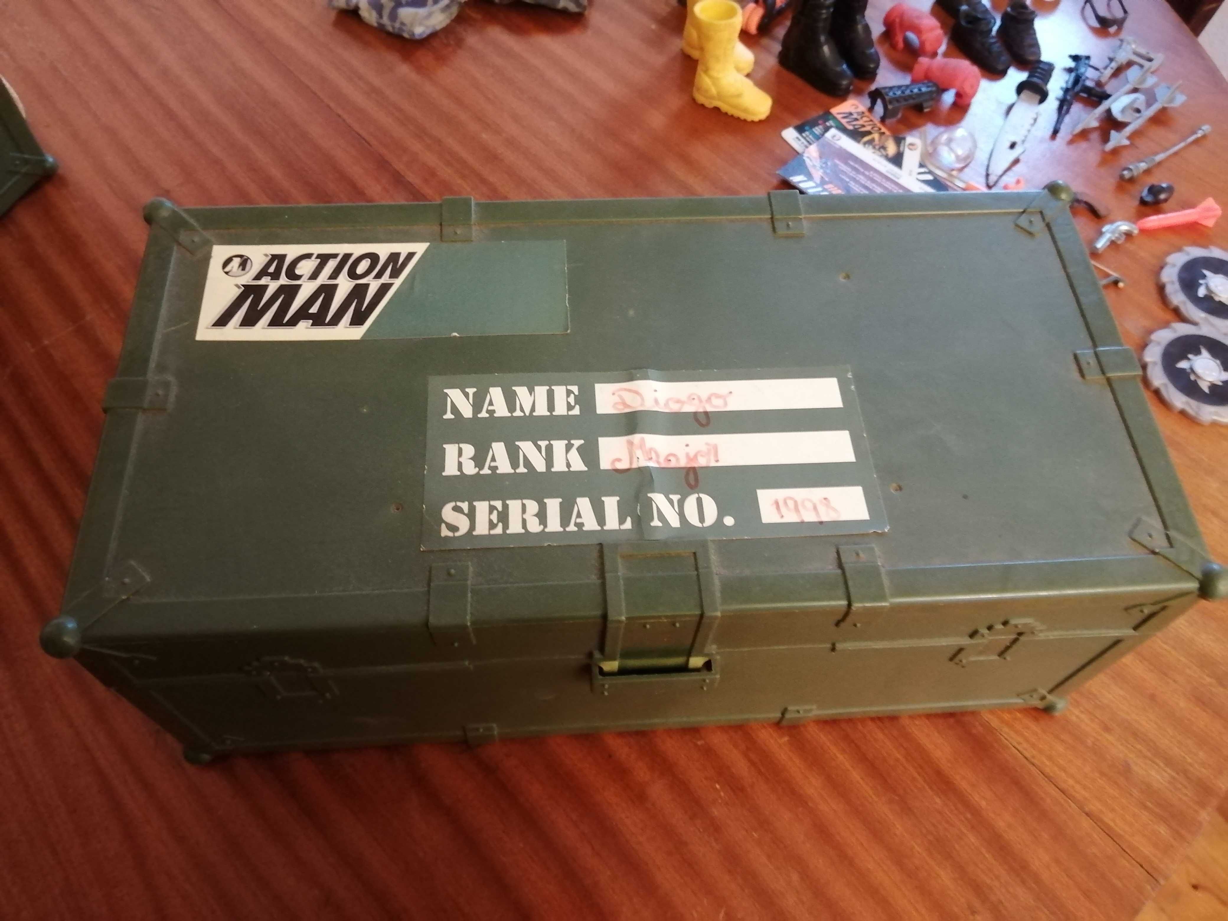 Action Man Hasbro+2  Mission Case c/acessórios 1997