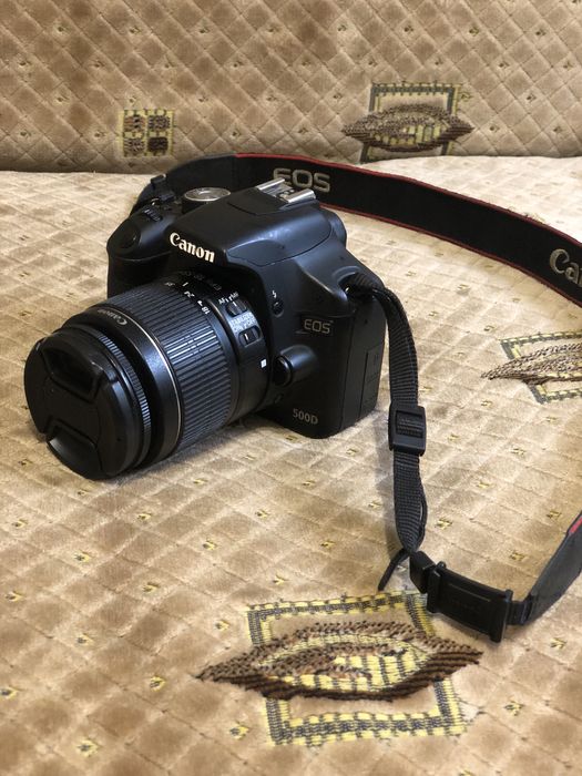 продам фотоапарат canon 500D