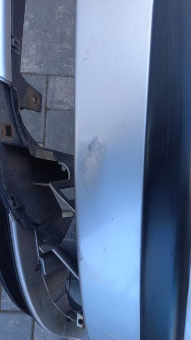 Seat Leon 1 toledo 2 zderzak przód przedni srebrny ls7n spryski otwory