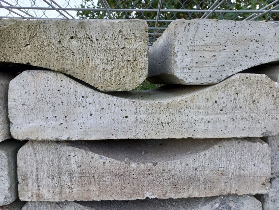 Płyta ściekowa , koryto drogowe