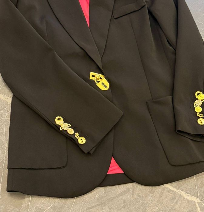 Піджак жіночий , бренд! Білий , чорний !