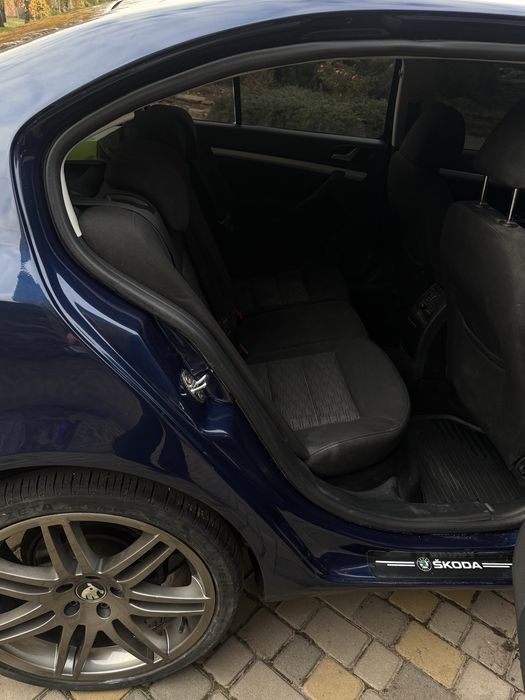 Продам Skoda a5 2011год