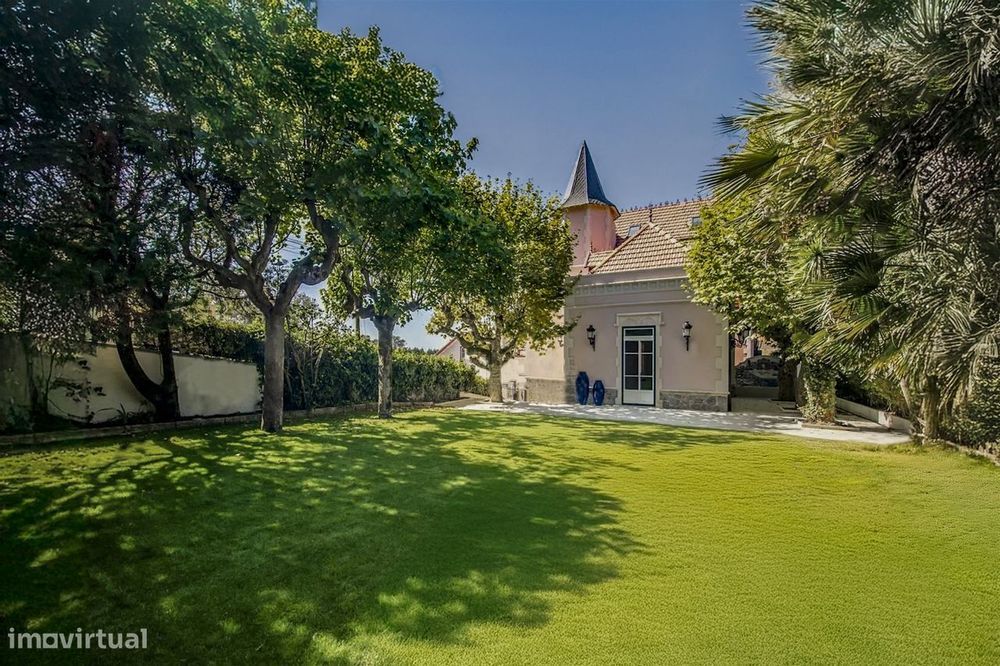 Chalet de Luxo em Sintra. Chalet com 5 quartos, cinema, sauna e garraf