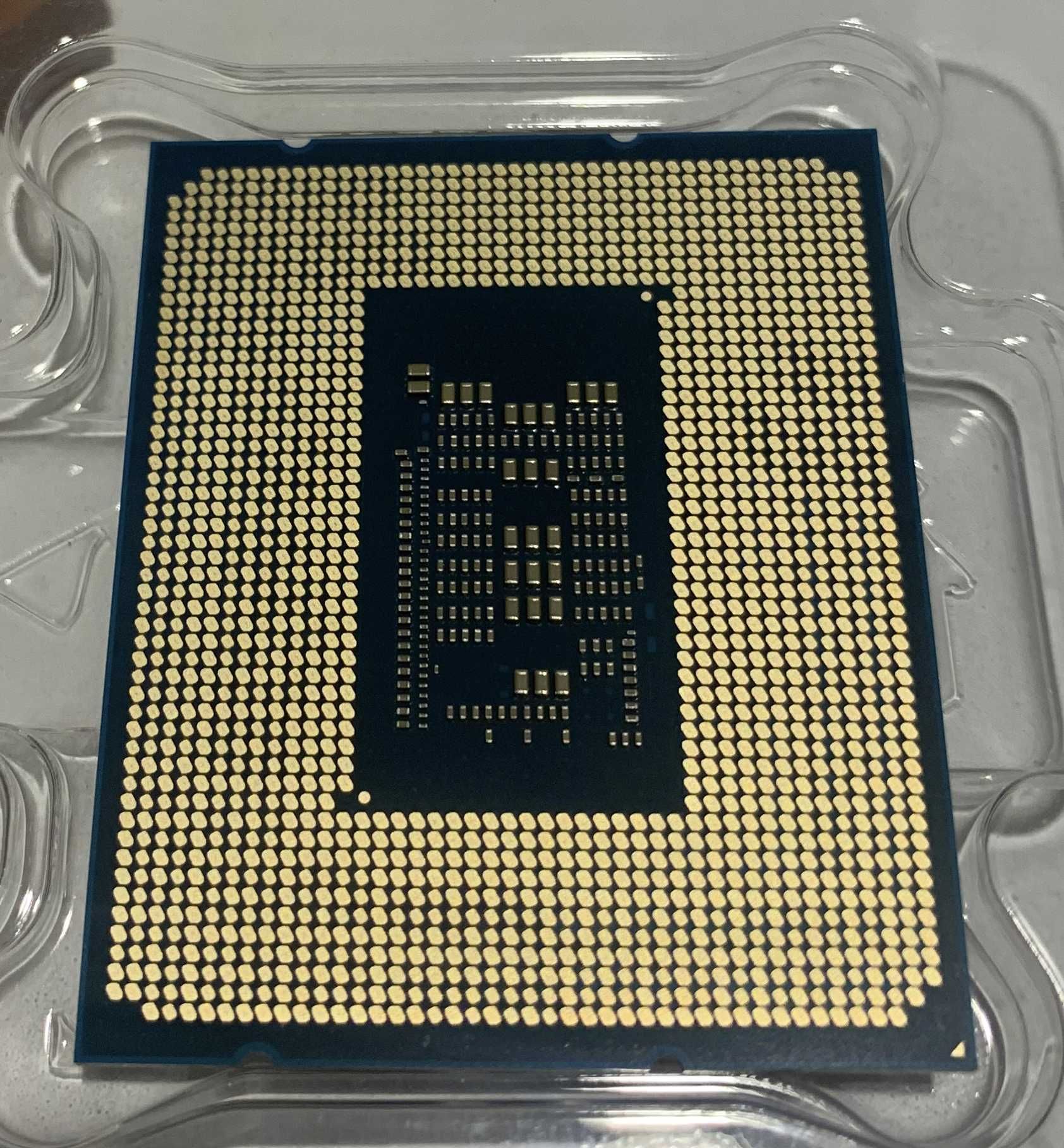 Процесор Intel i3-12100F BOX