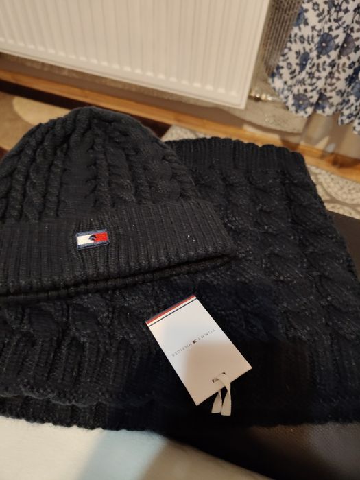Czapka i komin Tommy Hilfiger nowe