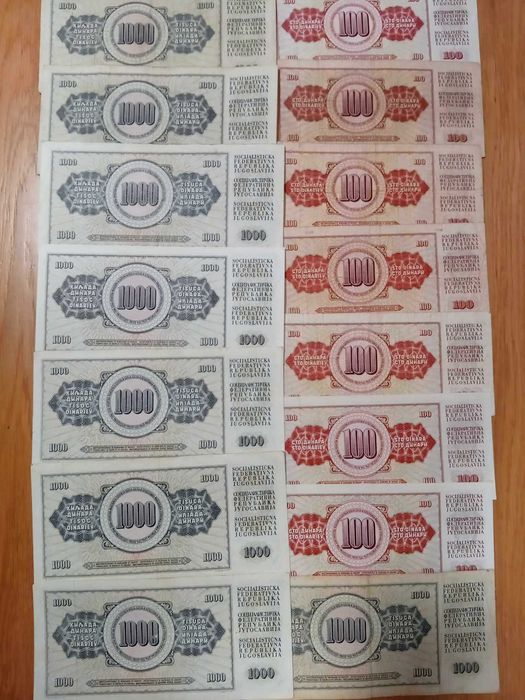 Sprzedam dwa zestawy banknotów