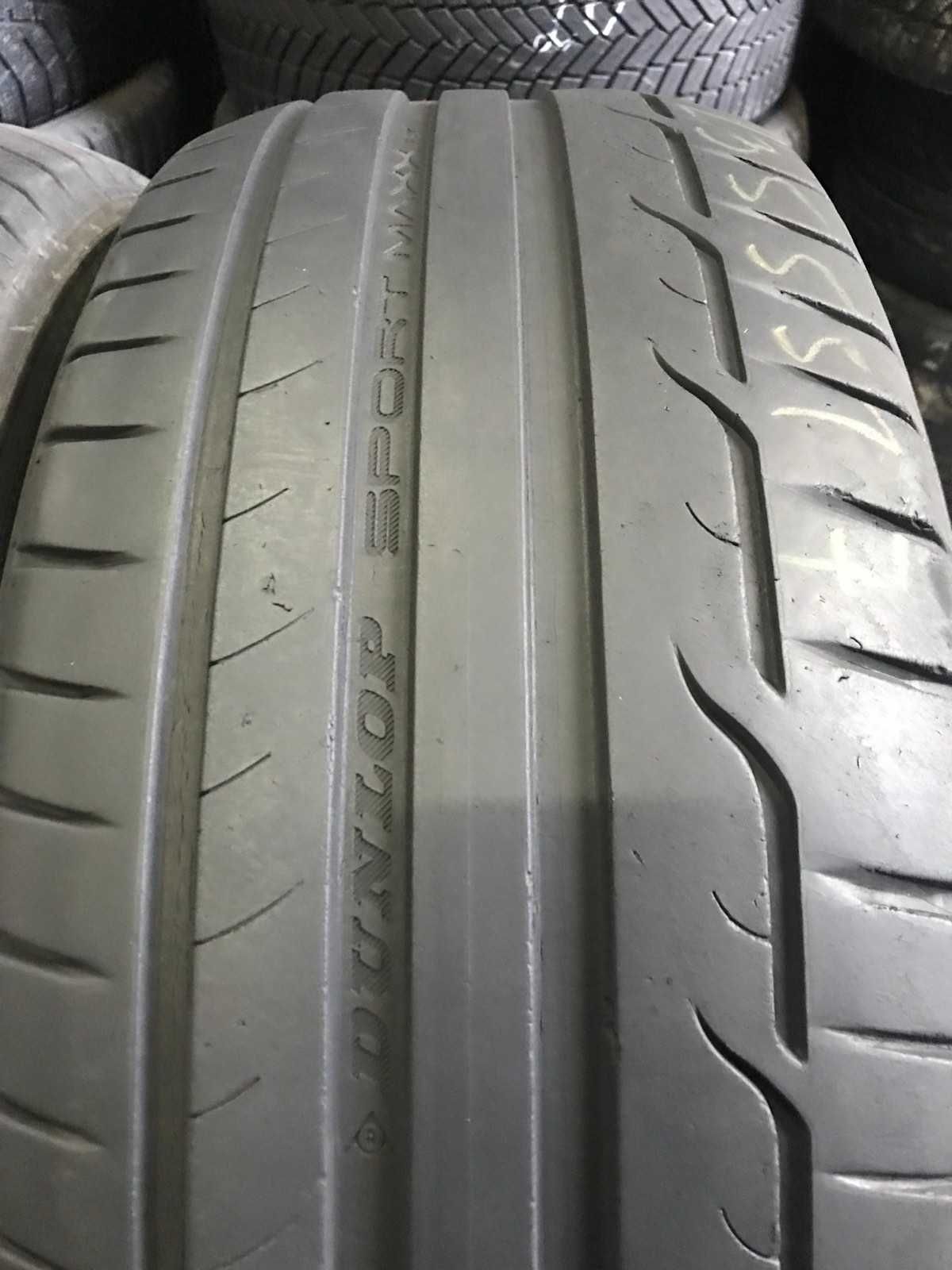 Шини Dunlop 235/55r17 Пара літо б/у склад Оригінал