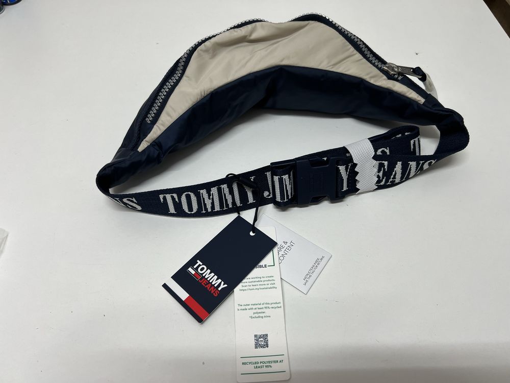 Saszetka Nerka Tommy Hilfiger Jeans